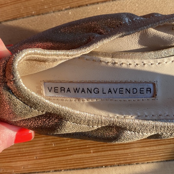 Vera Wang Lavender flats - Picture 7 of 7